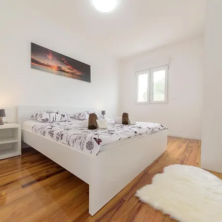 2 Apartment