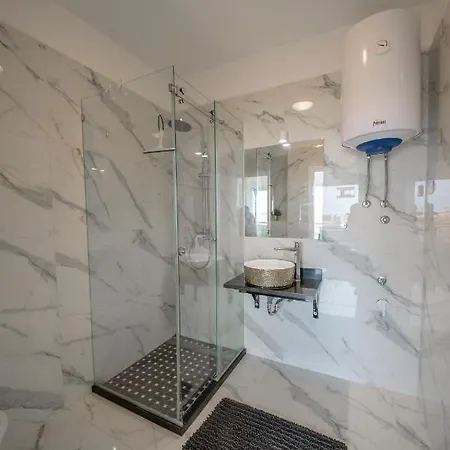 2 Apartment